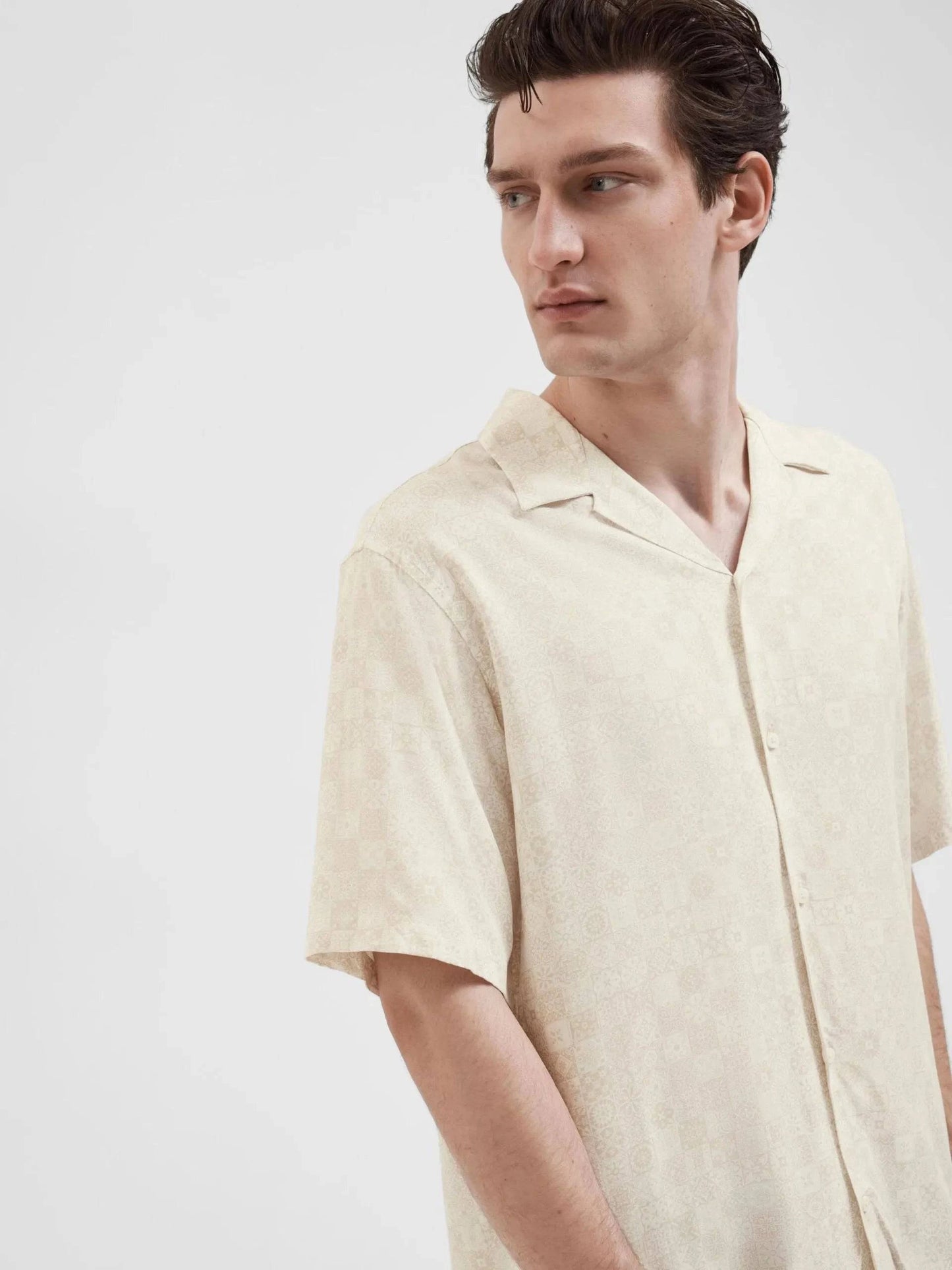 Selected Homme Vero Shirt In AOP Egret