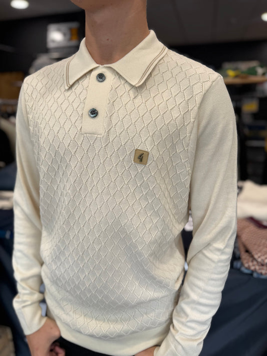 Gabicci Vintage Cambridge Knitted Long Sleeve Polo Cream