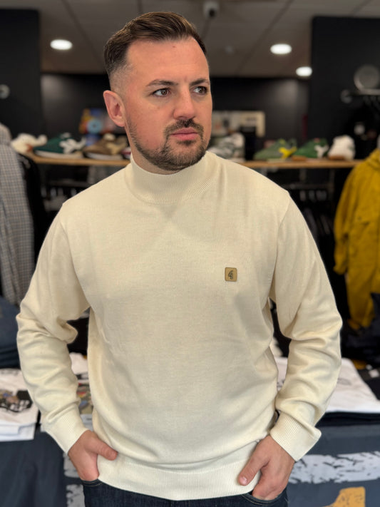 Gabicci Vintage Duke Turtle Neck Cream