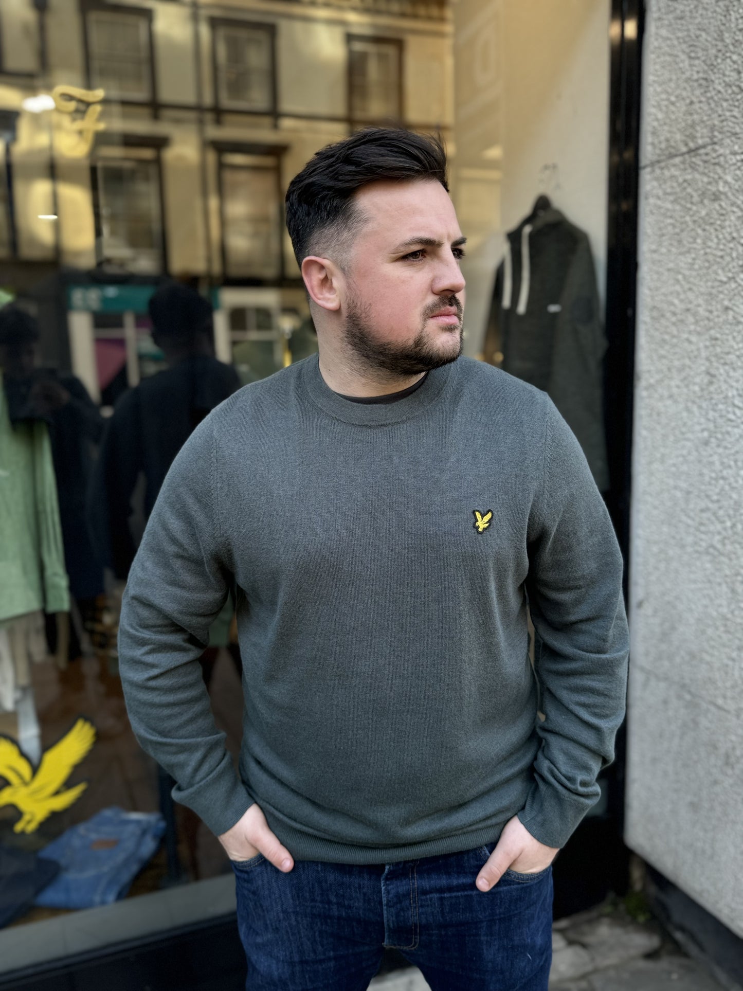 Lyle & Scott Cotton Merino Crew Neck Jumper In Deep Green - RD1 Clothing