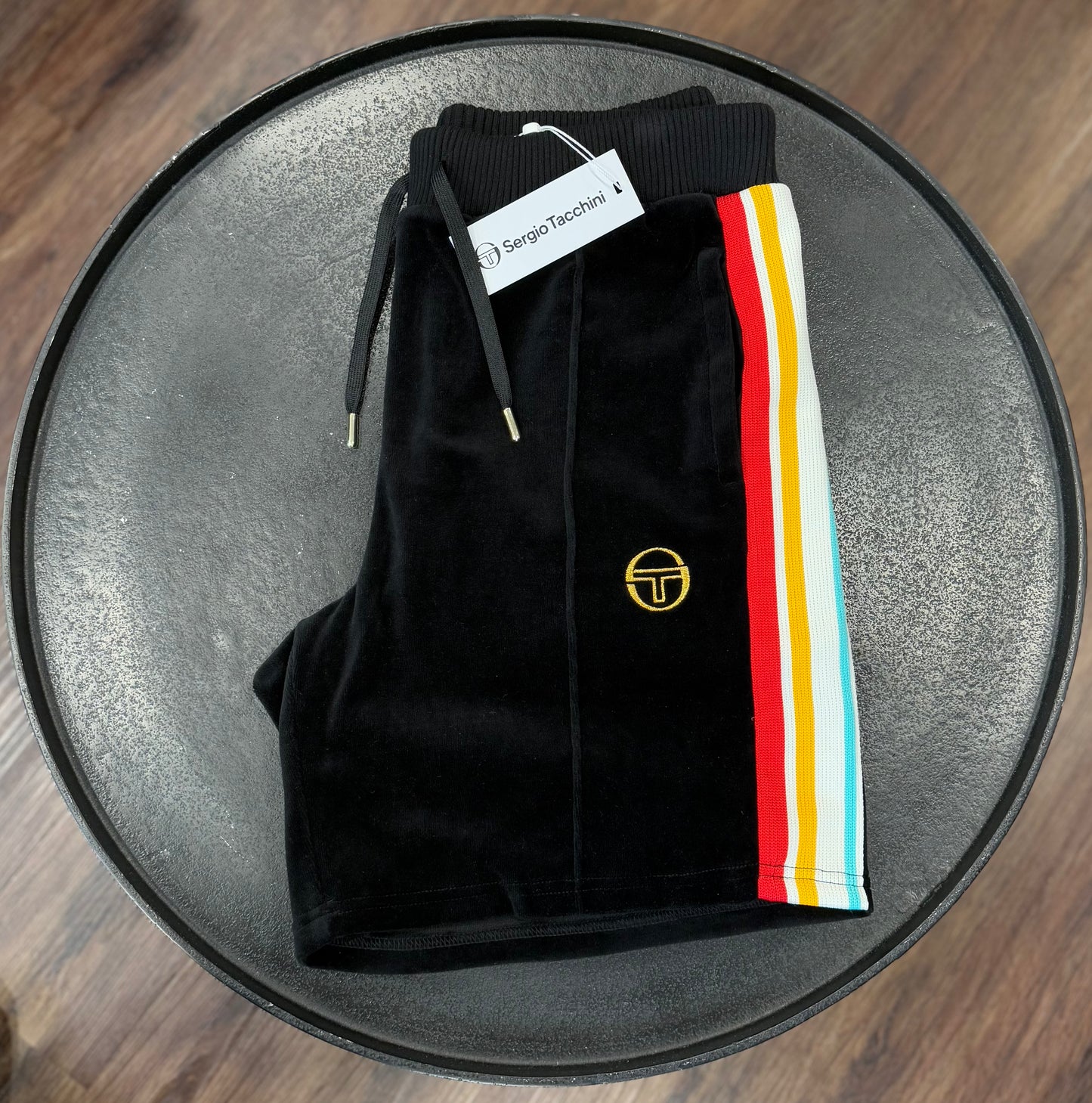 Sergio Tacchini Slice Velour Jogger Sweat Short Black - RD1 Clothing