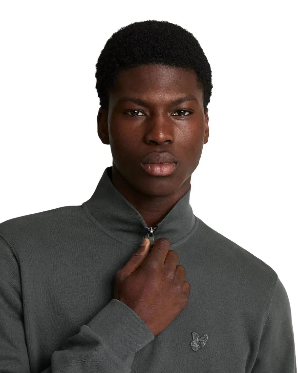 Lyle & Scott Tonal Eagle Quarter Zip Sweat In Gunmetal - RD1 Clothing