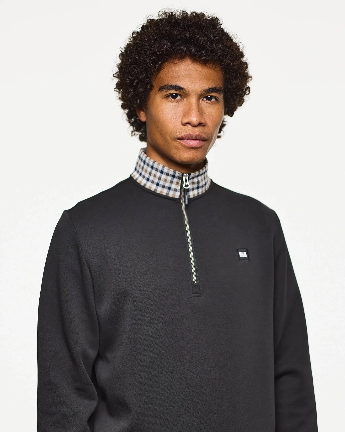 Weekend Offender Henson Quarter Zip Sweatshirt Black - RD1 Clothing