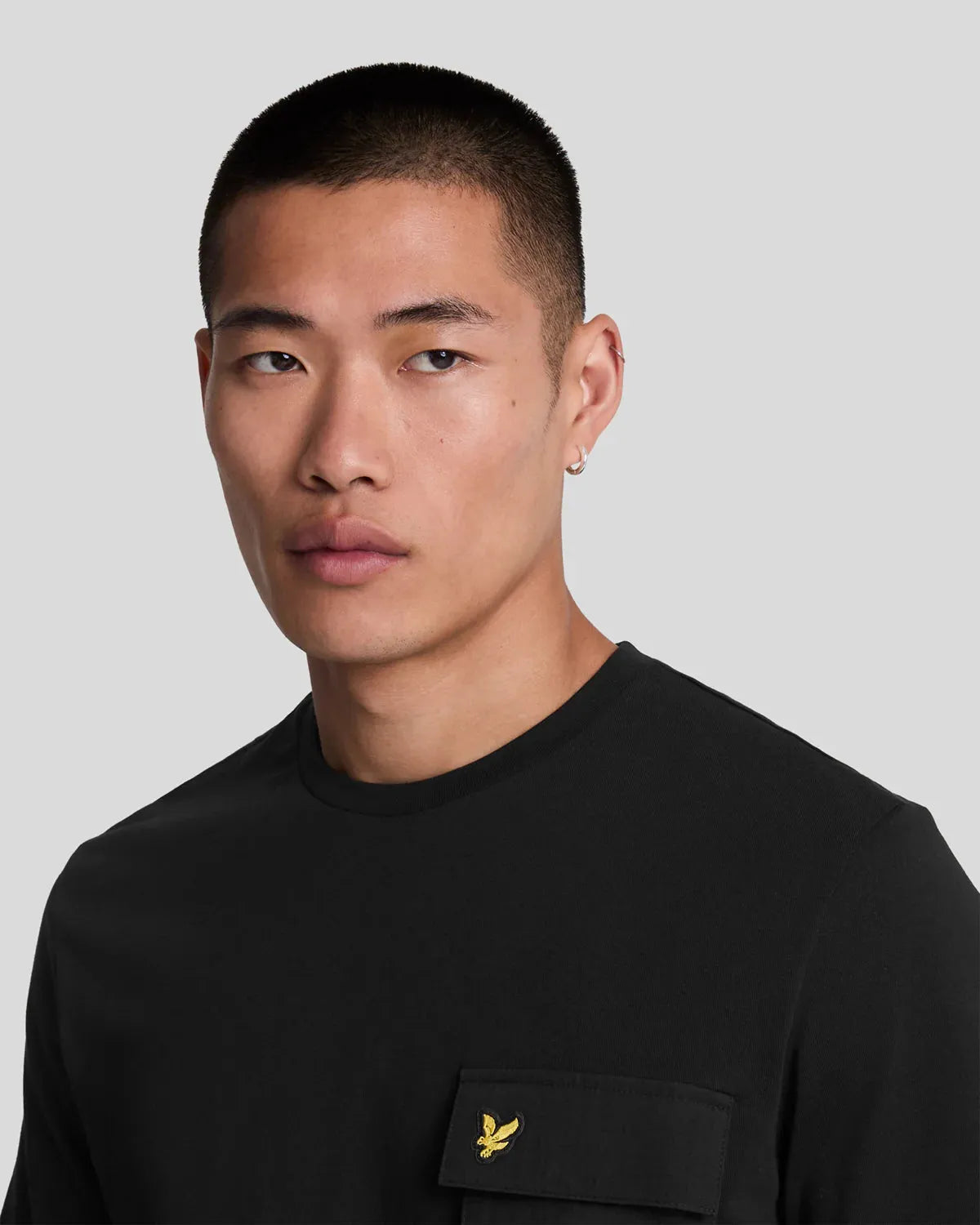 Lyle & Scott Woven Pocket T-Shirt In Jet Black