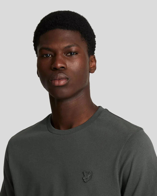 Lyle & Scott Tonal Eagle T-Shirt In Gunmetal - RD1 Clothing