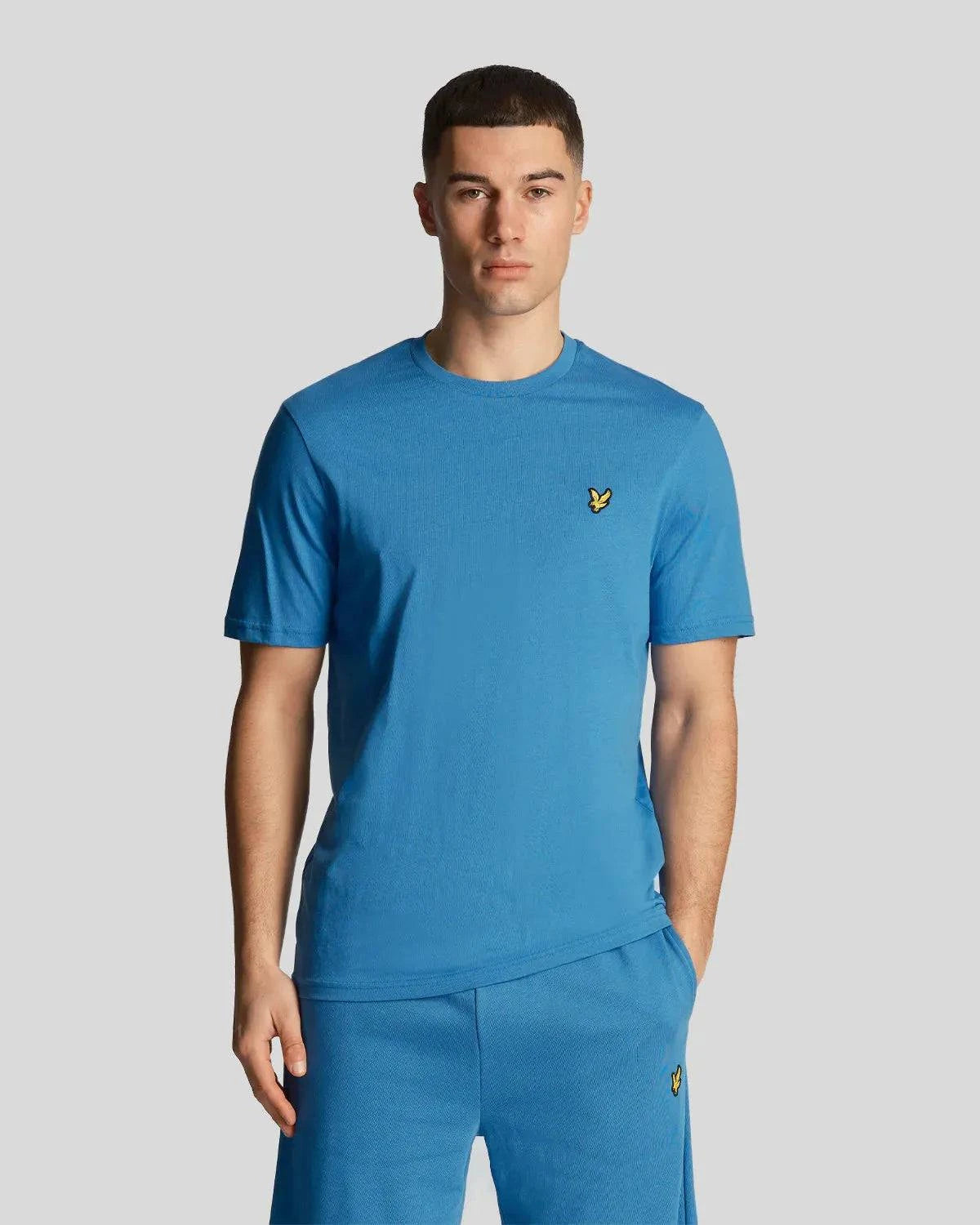 Lyle & Scott Plain T-Shirt In Spring Blue - RD1 Clothing