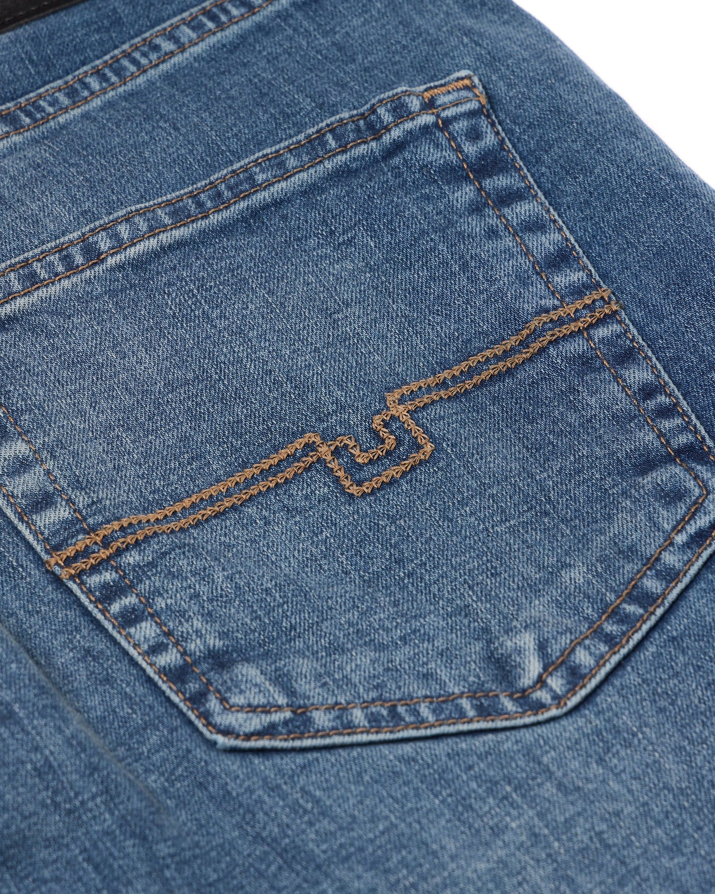 Weekend Offender Tapered Fit Denim Jeans Washed Vintage