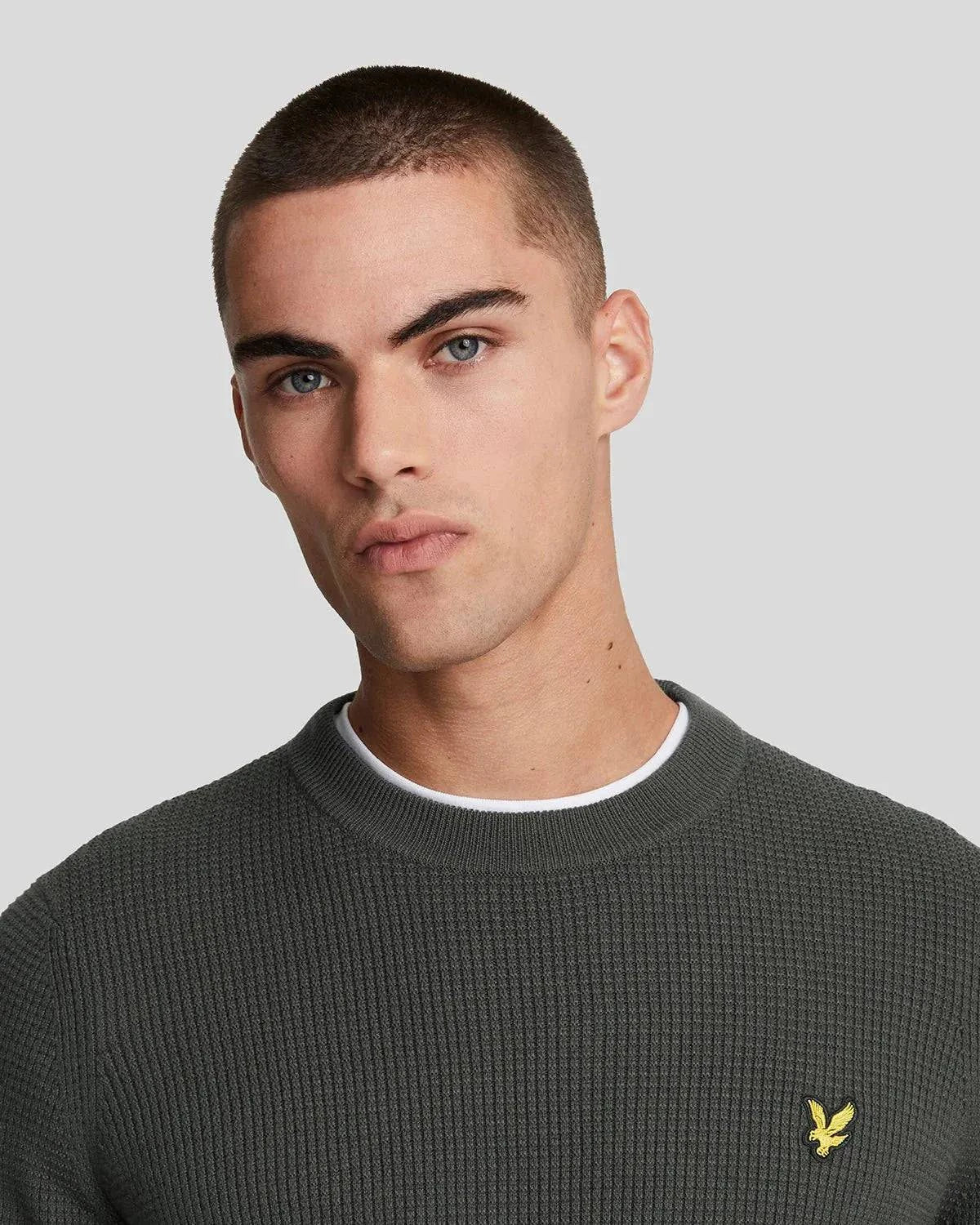 Lyle & Scott Grid Knit Crewneck Jumper In Gunmetal - RD1 Clothing