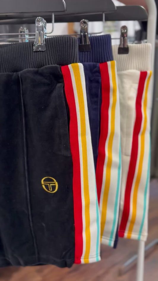 Sergio Tacchini Slice Velour Jogger Sweat Short Gardenia/Gold