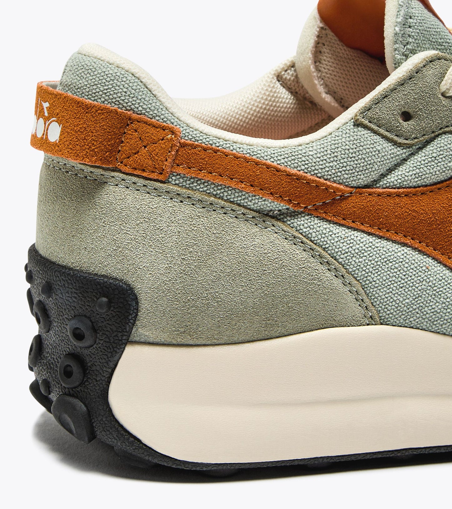 Diadora Race Suede Desert Sage/Autumn Maple