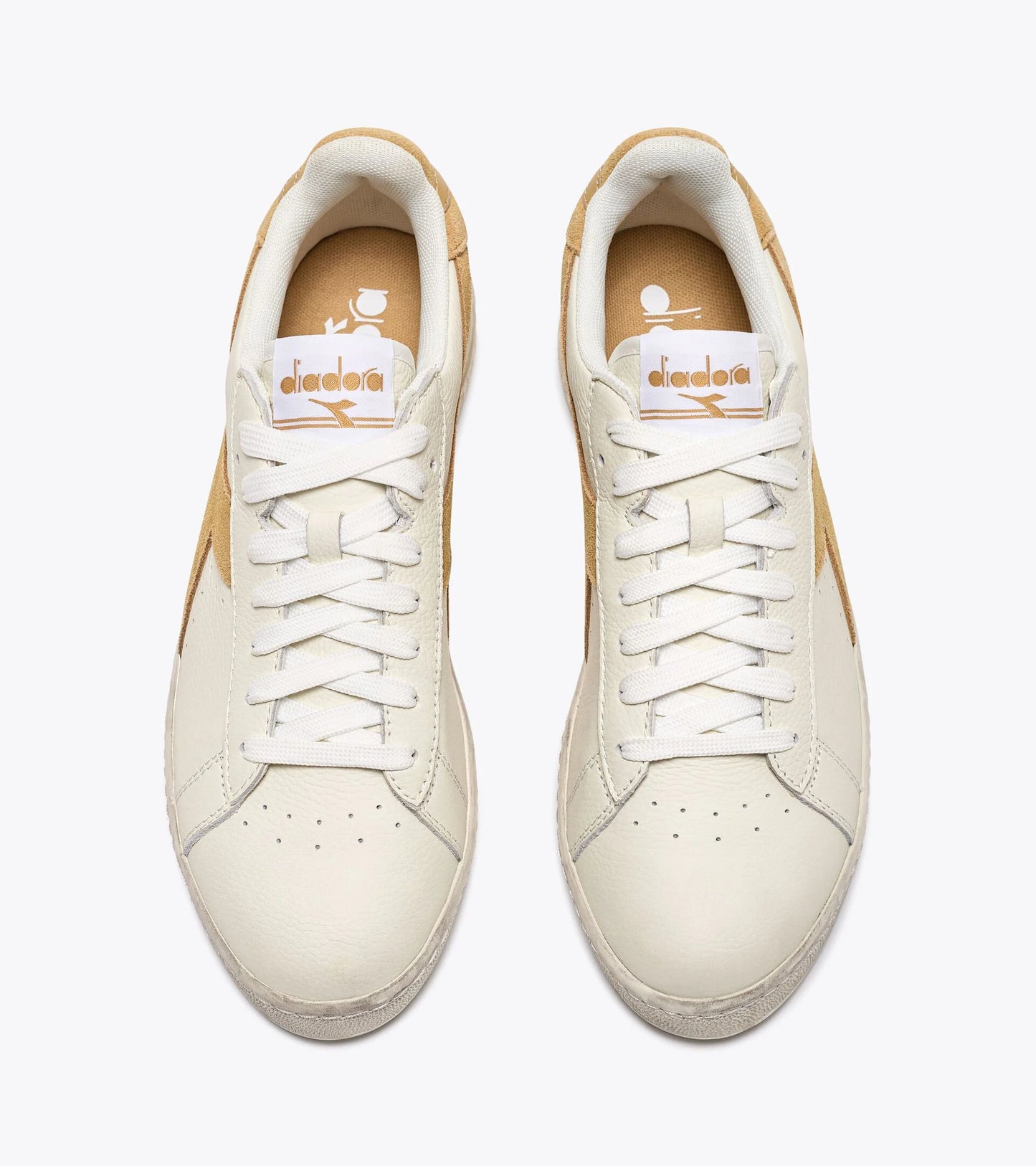Diadora Game L Low Waxed Suede In White/ Latte