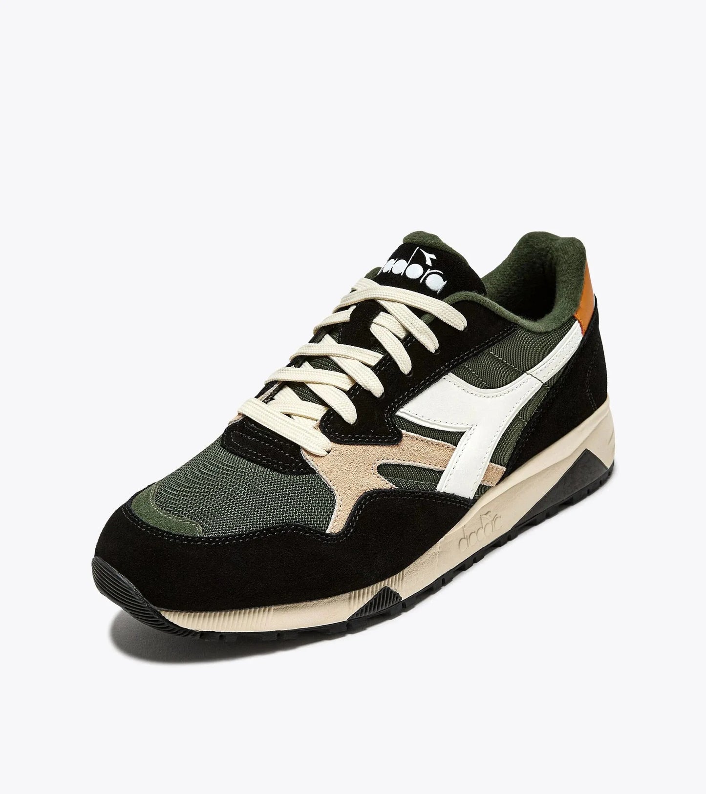 Diadora N902 In Kombu Green/ Black