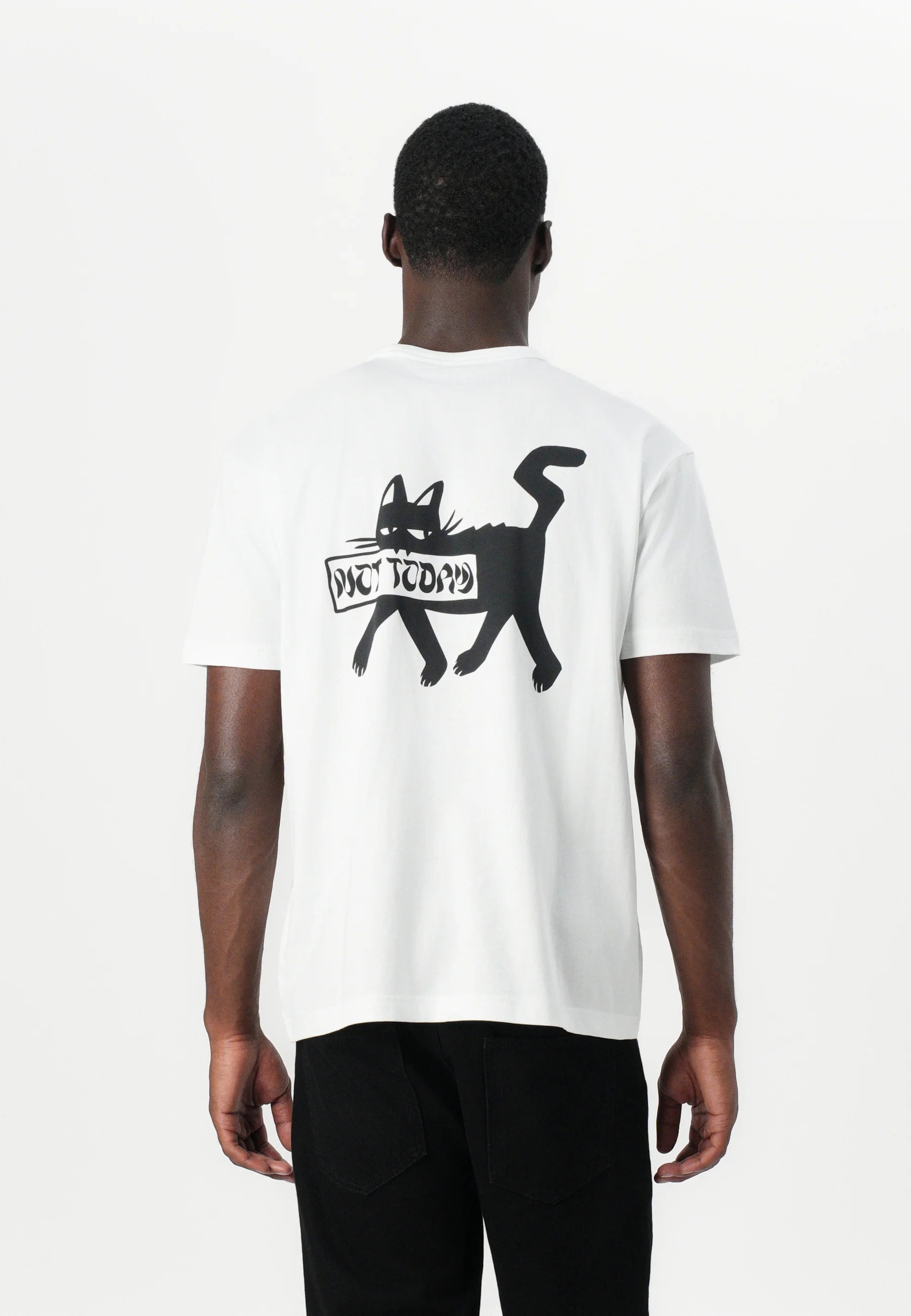 Napapijri BRETBY SS tee in white, casual men's T-shirt with short sleeves and logo detail, on a plain background.