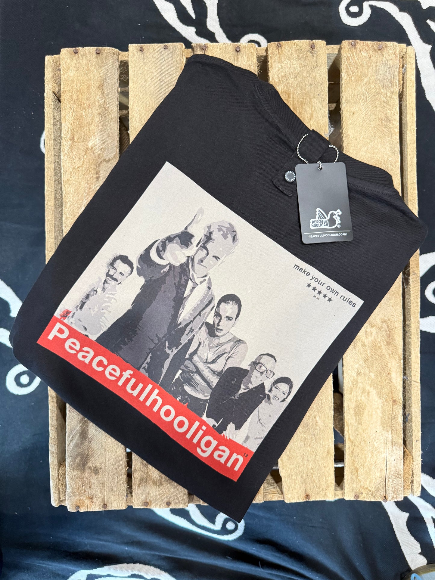 Peaceful Hooligan Trainspotters T-Shirt Black - RD1 Clothing