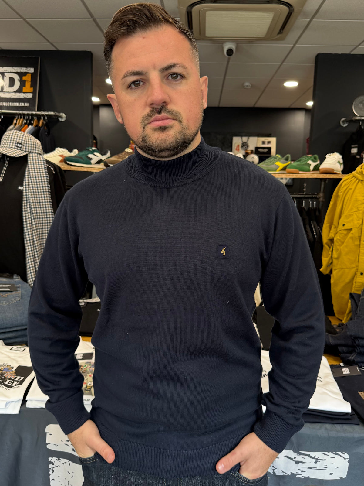 Gabicci Vintage Duke Turtle Neck Navy