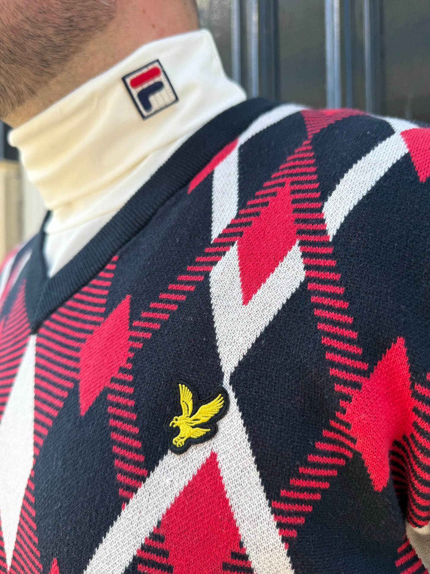 Lyle & Scott Cotton Argyle V Neck Jumper Dark Navy/Cherry Red