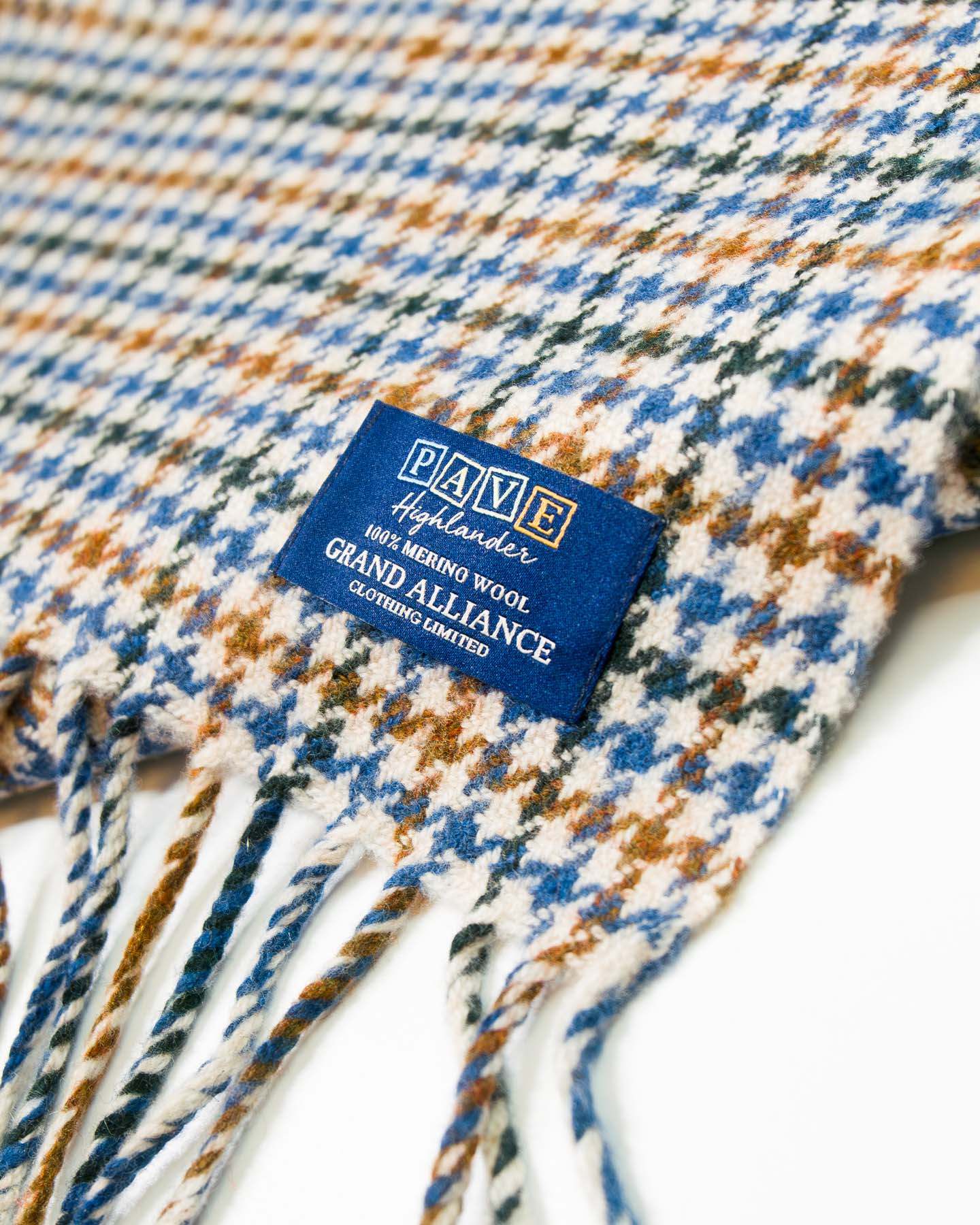 Grand Alliance Pave Highlander Merino Wool Scarf