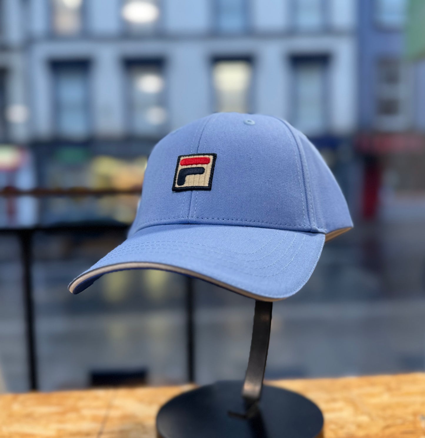 Fila Tantam Classic 6-panel fasten cap in Frozen Fjord and Gardenia with adjustable strap and embroidered Fila logo.