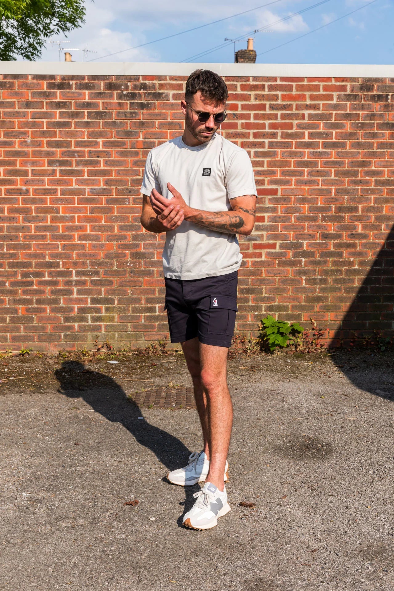 Grand Alliance Sharp Cuts Shorts In Navy