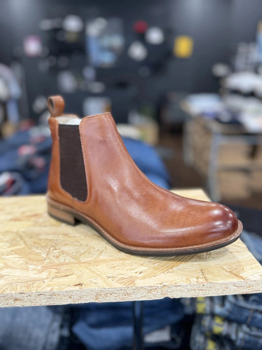 Roamers Leather Chelsea Boot In Sand - RD1 Clothing