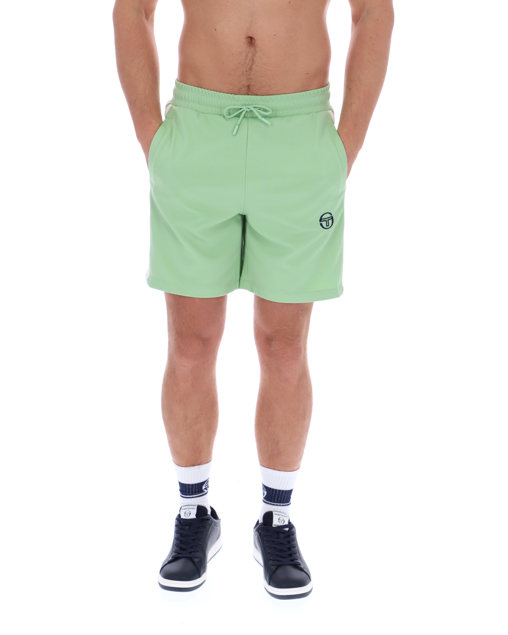 Sergio Tacchini Pietrapertosa green jogger sweat shorts with elastic waistband and side pockets, casual athletic style.