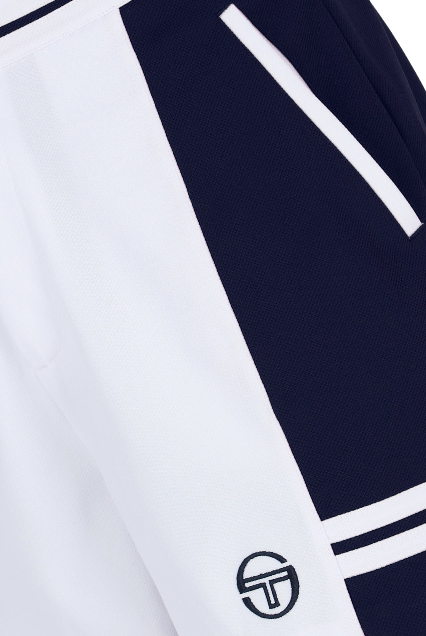 Sergio Tacchini Supermac Jogger Sweat Short In White/Maritime Blue