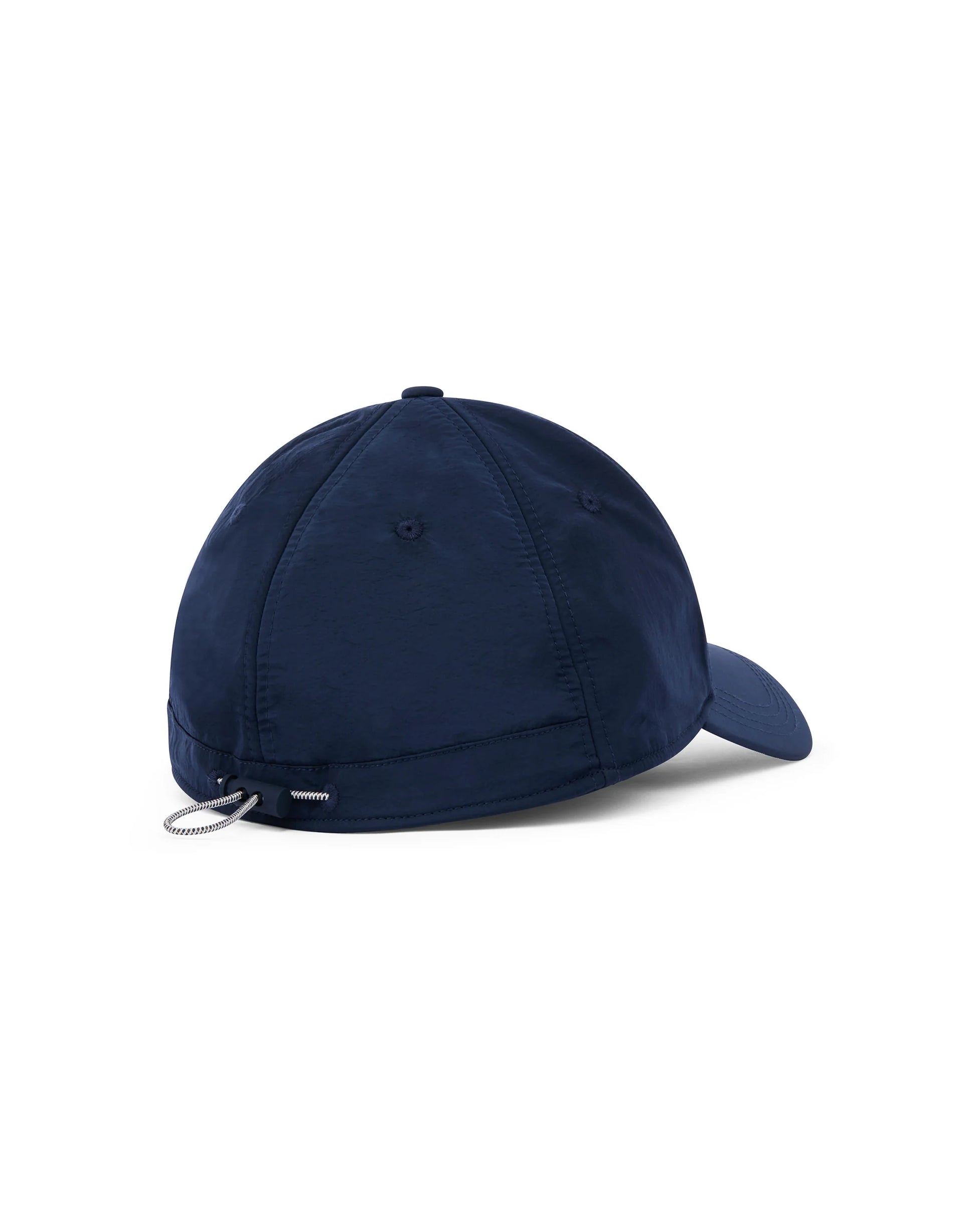 Aquascutum Lamina Badge Navy baseball cap with adjustable strap and embroidered logo, made of durable fabric.