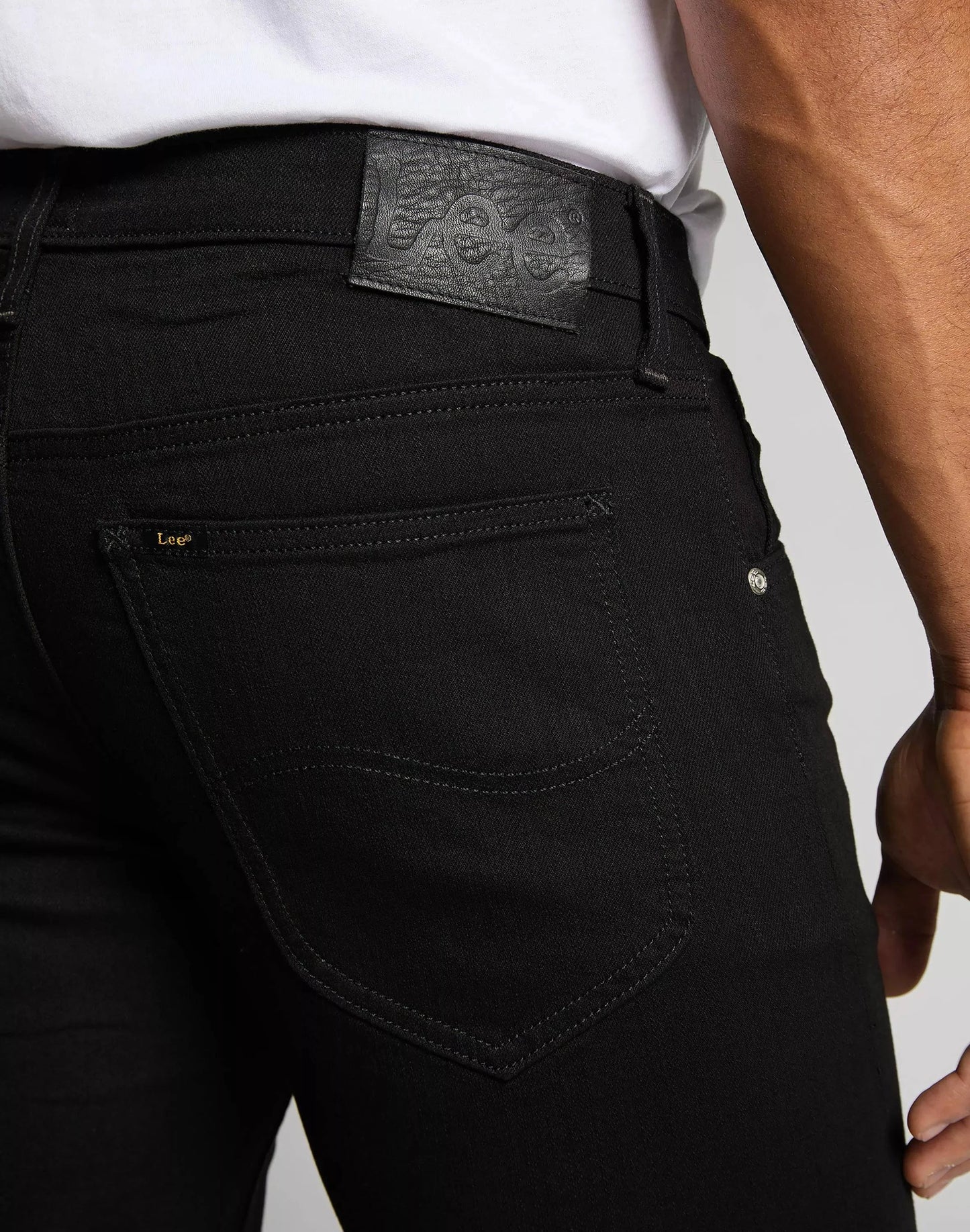 Lee Jeans Rider Slim Fit Jean In Black | RD1 Clothing