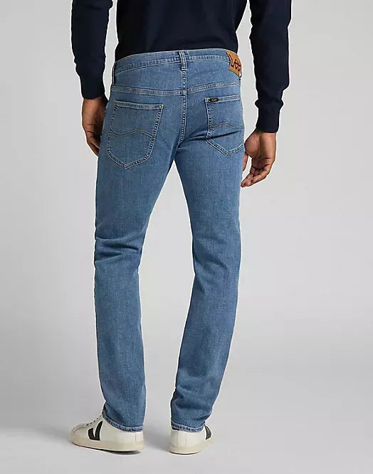 Lee Jeans Daren Straight Fit in Mid Wash
