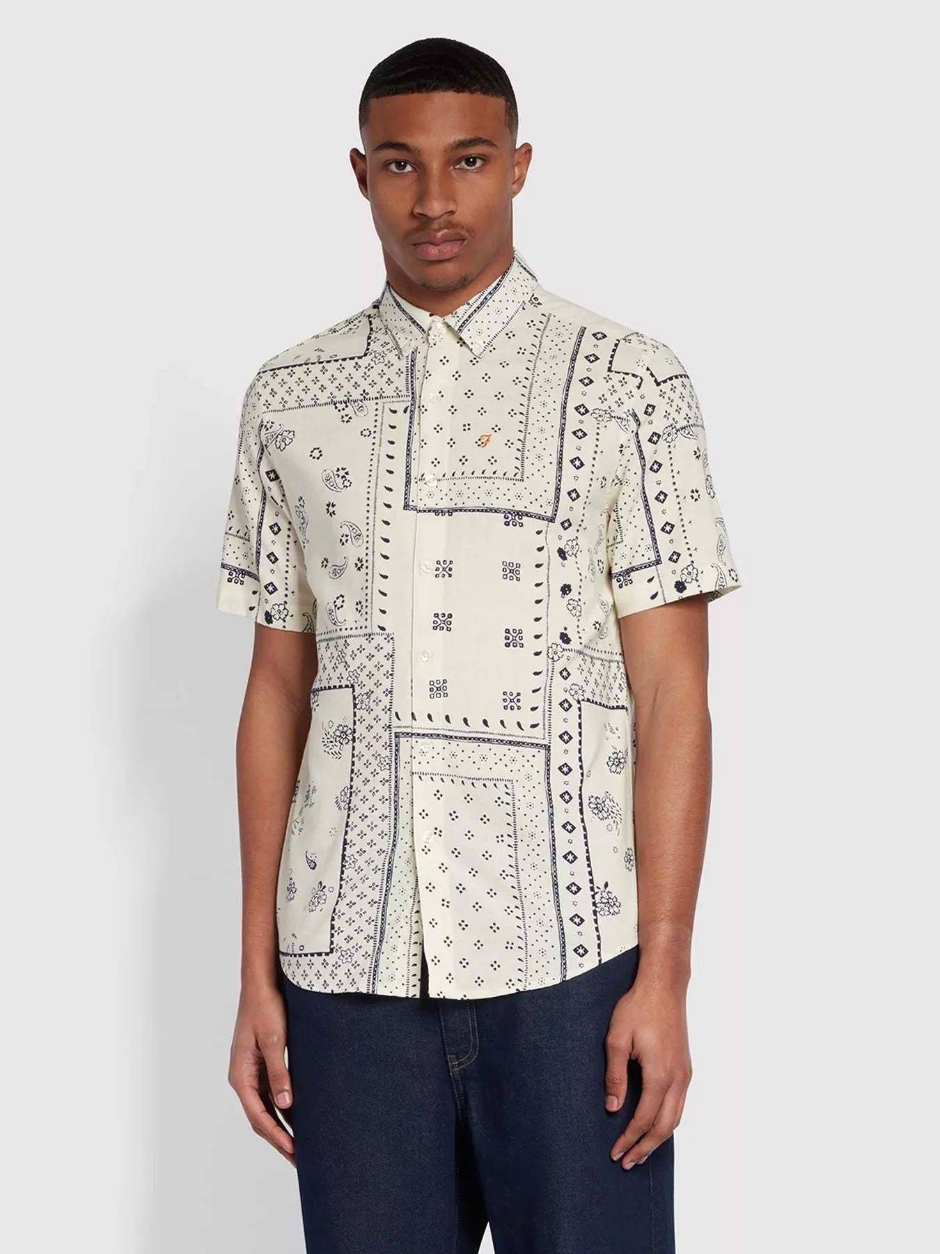 Farah Marcus SS BD Print Shirt in Ecru