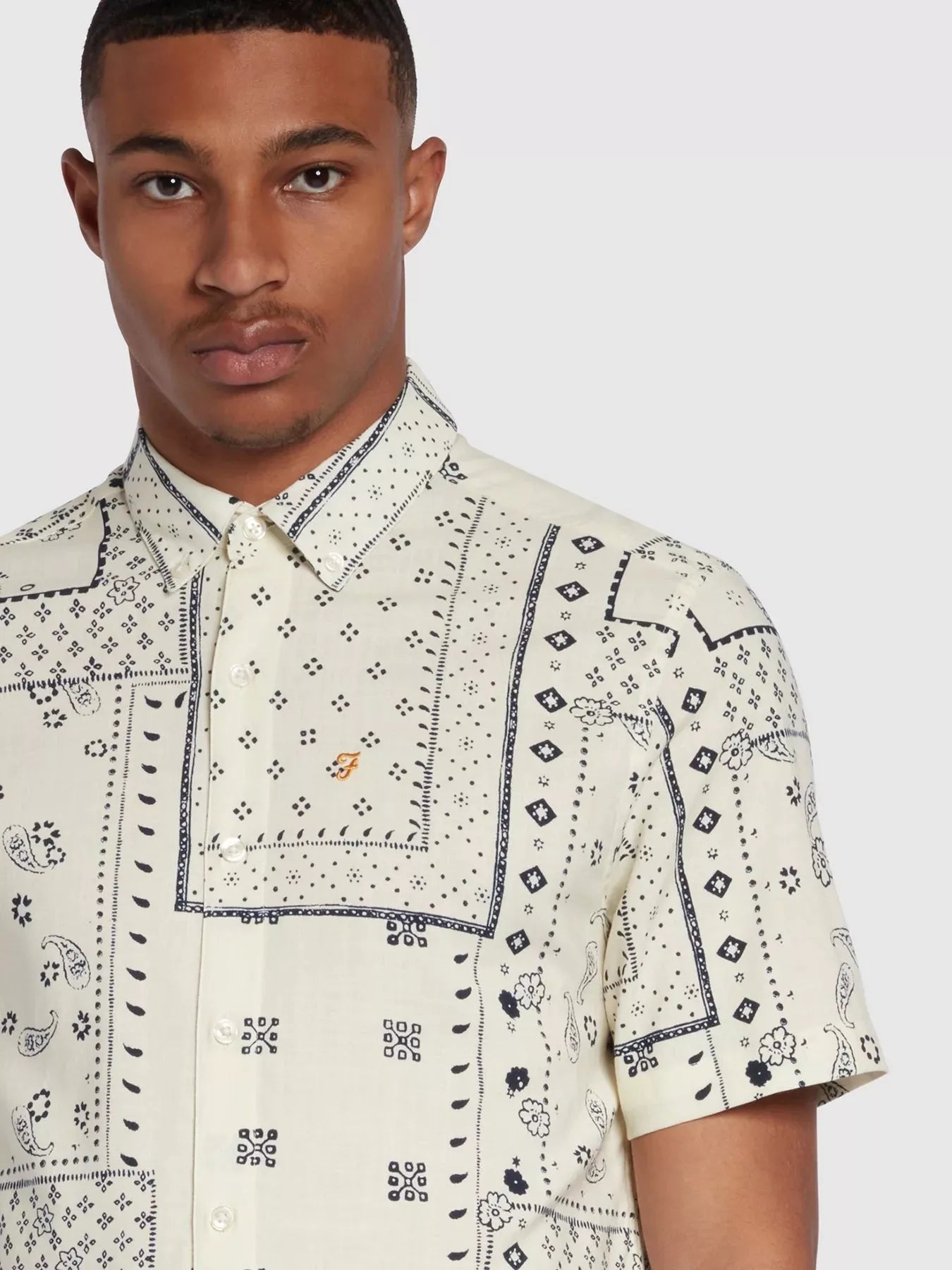 Farah Marcus SS BD Print Shirt in Ecru