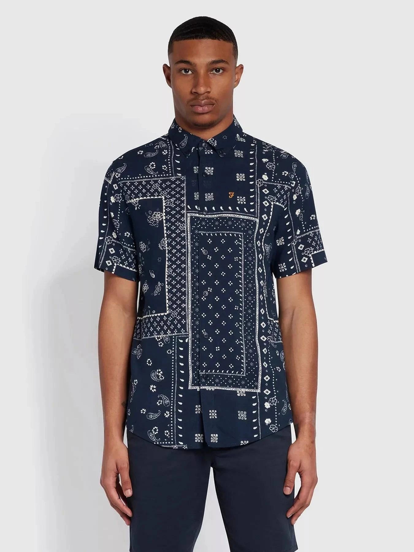 Farah Marcus SS BD Print Shirt in True Navy