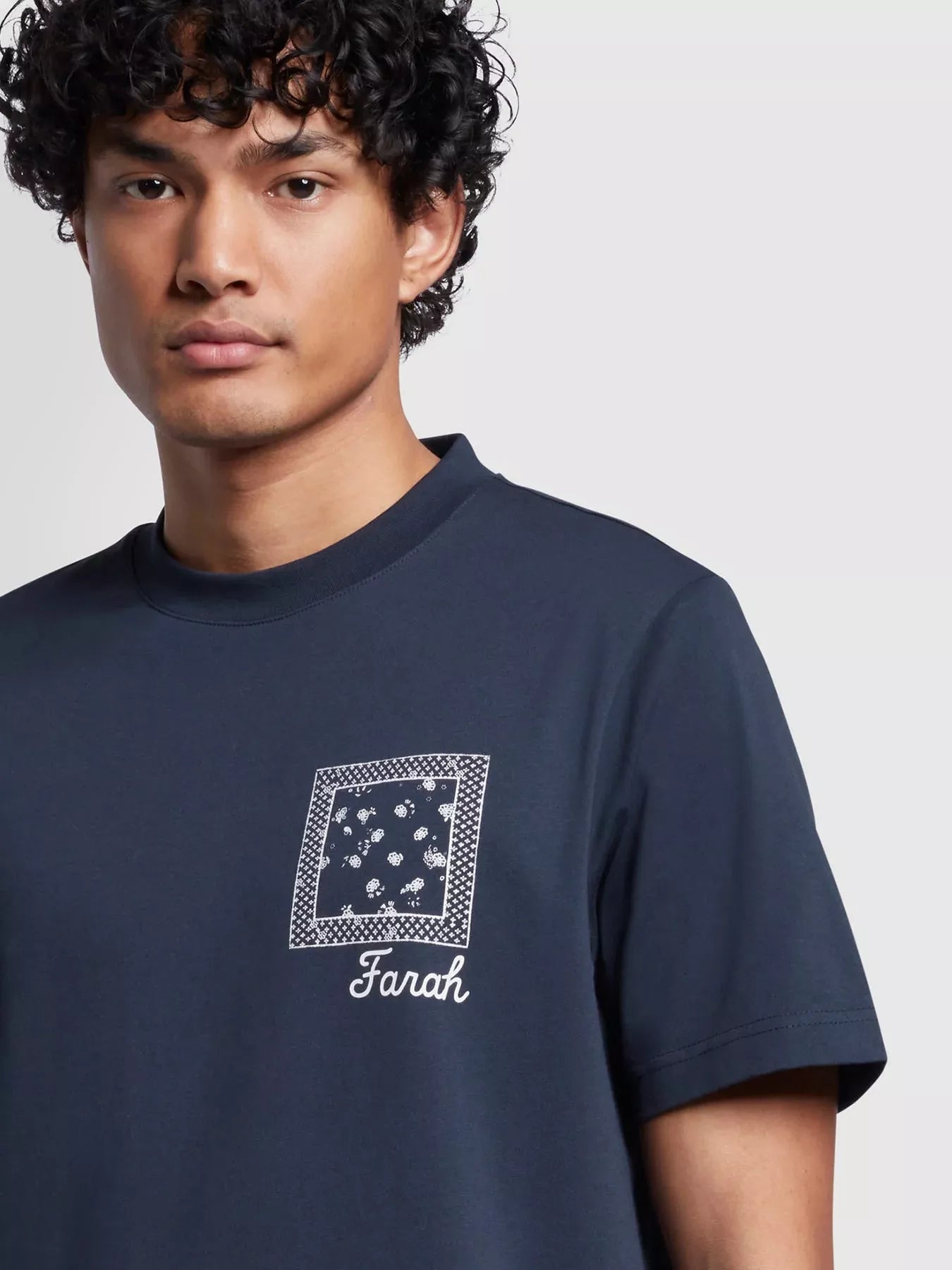 Farah Vinnie Regular Fit Printed T-Shirt In True Navy - RD1 Clothing